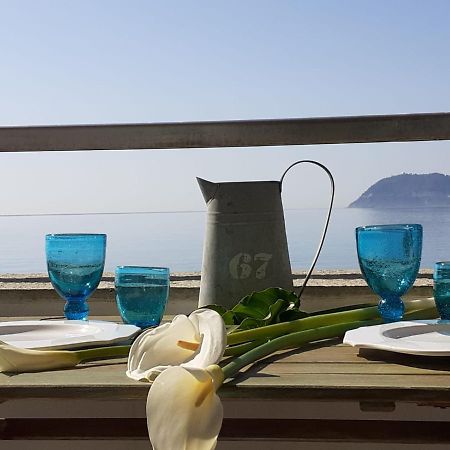 Cadorna Fronte Mare Alassio Exterior foto